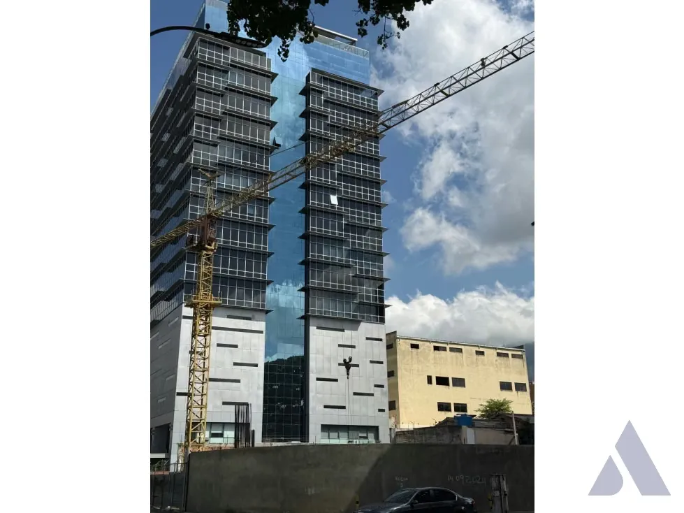 Vendo terreno c/ proyecto 1080 m2 Las Mercedes 2331 - 6