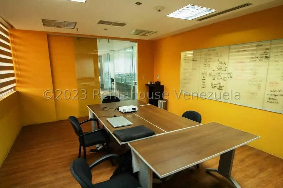 Oficina en Venta en Macaracuay, Distrito Metropolitano - 14