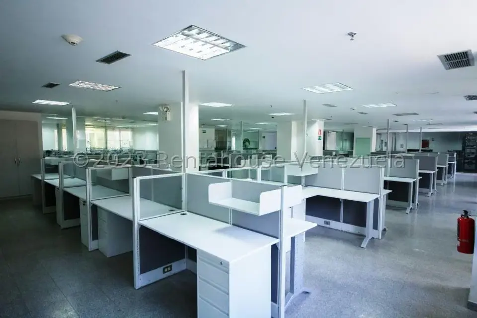 Oficina en Venta en Macaracuay, Distrito Metropolitano - 5