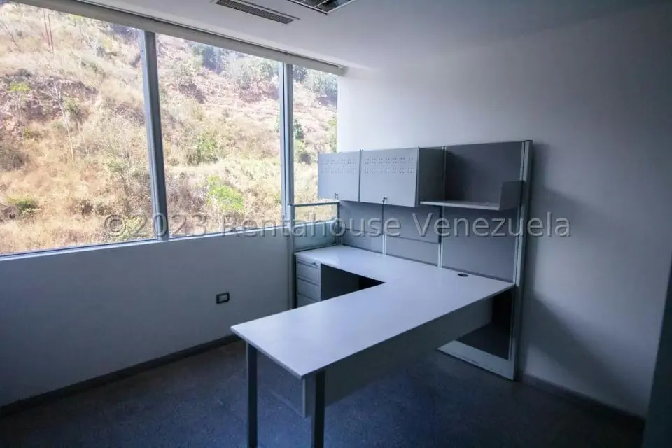 Oficina en Venta en Macaracuay, Distrito Metropolitano - 7