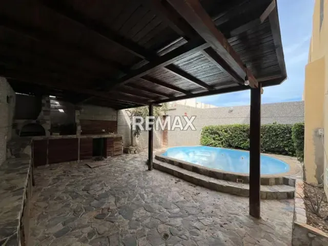 TONW HOUSE EN ALQUILER - 2