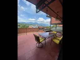 Vista 43
