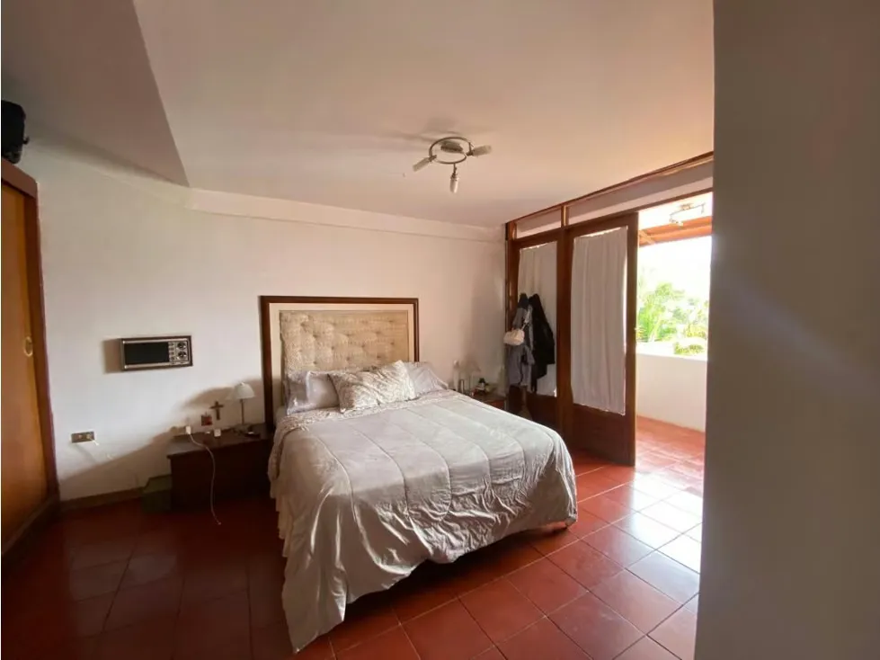 Se vende casa 420m2 Prados del Este 4123 - 10