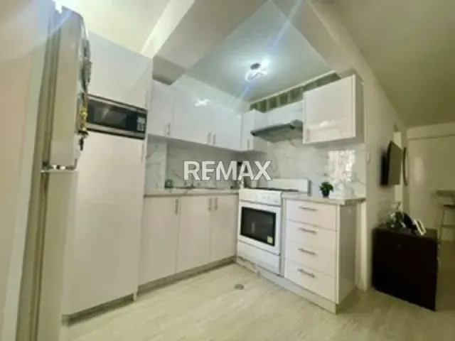 Apartamento en venta Quinta Crespo a 2 cuadras del Mercado