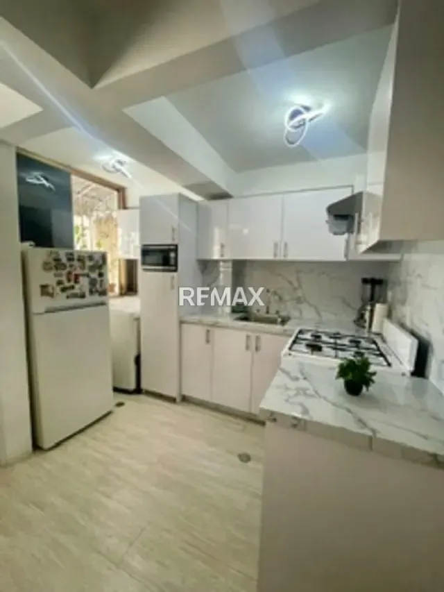 Apartamento en venta Quinta Crespo a 2 cuadras del Mercado - 6