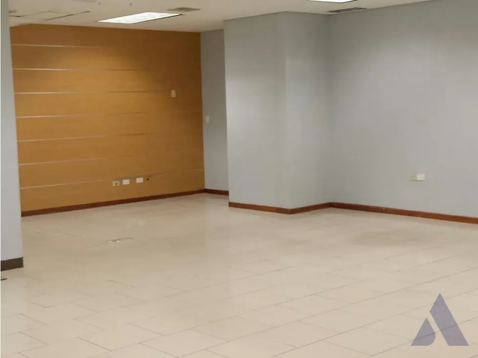 Alquilo local comercial 203m2 El Paraiso 4437 - 6