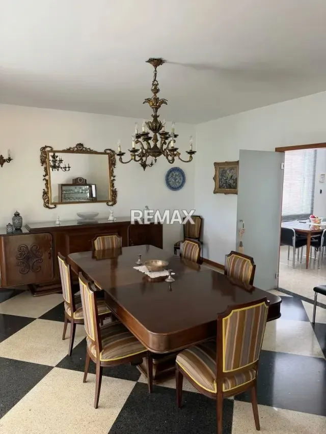 CASA LOMAS DEL CLUB HIPICO 560 MTS VENTA - 12