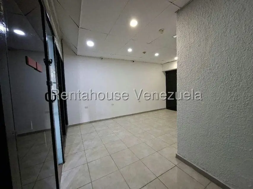 Comercial (Local Comercial) en Alquiler en Centro, Aragua - 8