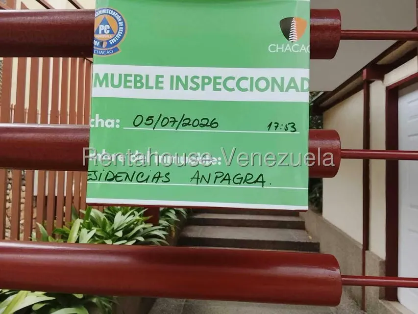 Apartamento (1 Nivel) en Venta en Los Palos Grandes, Distrito Metropolitano - 2