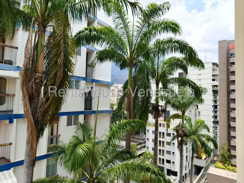 Apartamento (1 Nivel) en Venta en Los Palos Grandes, Distrito Metropolitano - 14