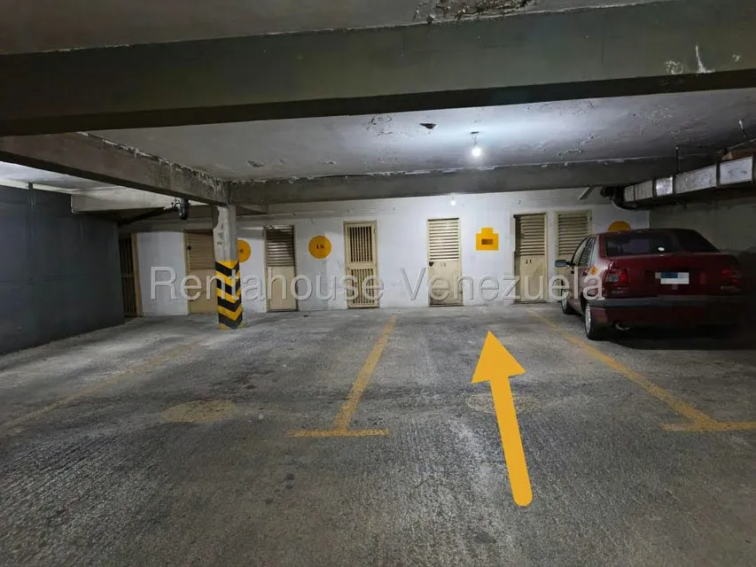 Apartamento (1 Nivel) en Venta en Los Palos Grandes, Distrito Metropolitano - 43