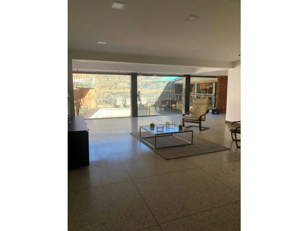Vendo casa 950mts2 4h/4b/6p Macuto 4806 - 8