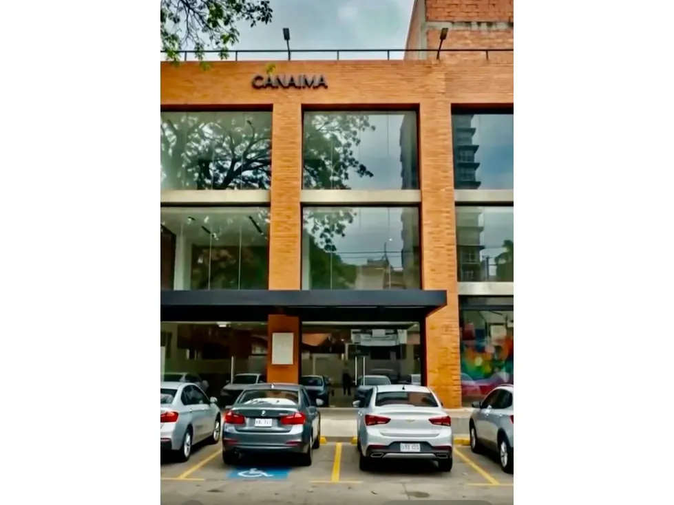 Se Vende edificio 1676m2 Las Mercedes 5265