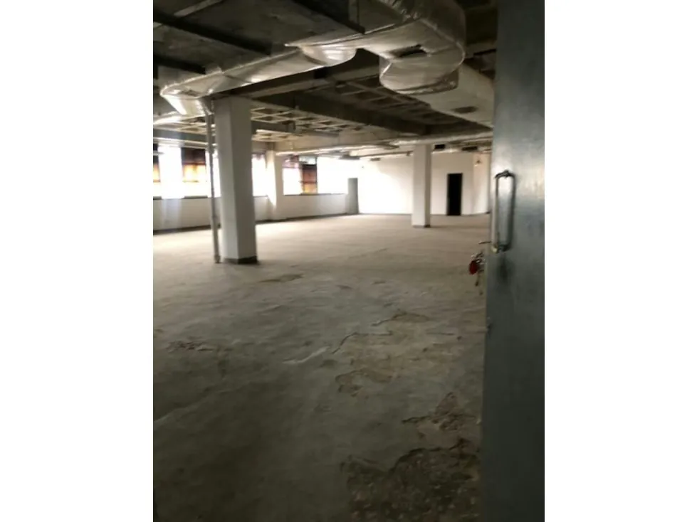 Se Vende EDF INDUSTRIAL 3.820m²-4Niveles-20B-Asc.Carga-La Urbina 1237 - 19