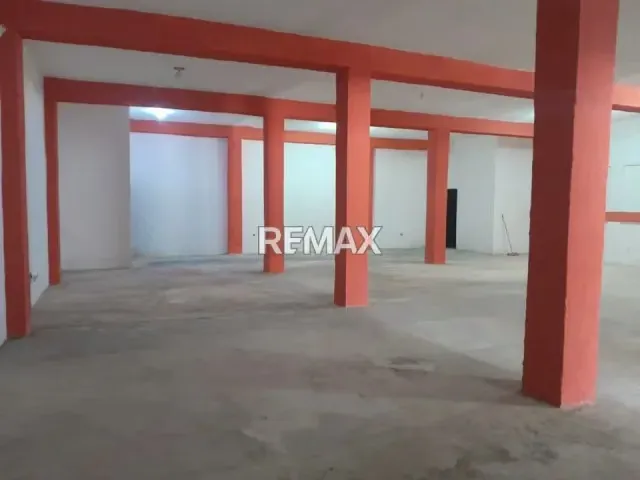 EN ALQUILER LOCAL COMERCIAL DE 400 METROS CUADRADOS EN LA AVENIDA HUGO CHAVEZ DE TUCACAS. - 7