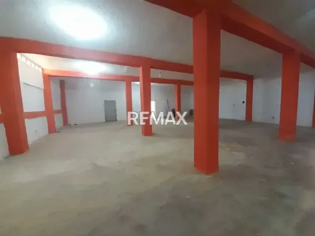 EN ALQUILER LOCAL COMERCIAL DE 400 METROS CUADRADOS EN LA AVENIDA HUGO CHAVEZ DE TUCACAS. - 8