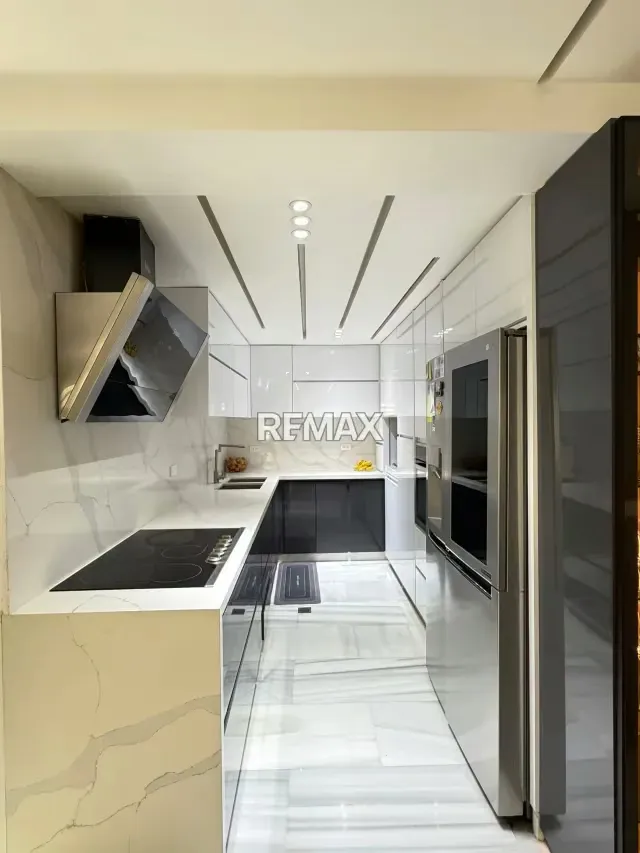 Venta de moderno Townhouse ubicado en Altos de Acariagua El Rincón Naguanagua - 2