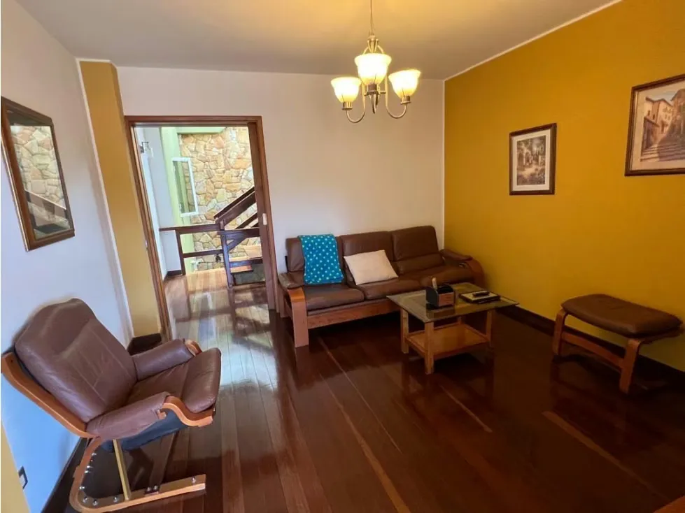 Vendo casa remodelada 296m3 Alto Hatillo 4548 - 15