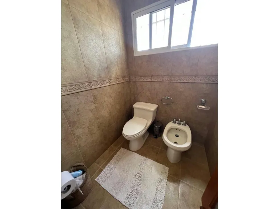 Vendo casa remodelada 296m3 Alto Hatillo 4548 - 6