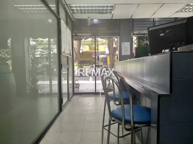 Venta Fondo de Comercio en los Palos Grandes, Frigorífico, Canon $300 - 2