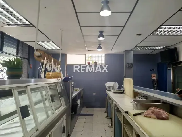 Venta Fondo de Comercio en los Palos Grandes, Frigorífico, Canon $300 - 10