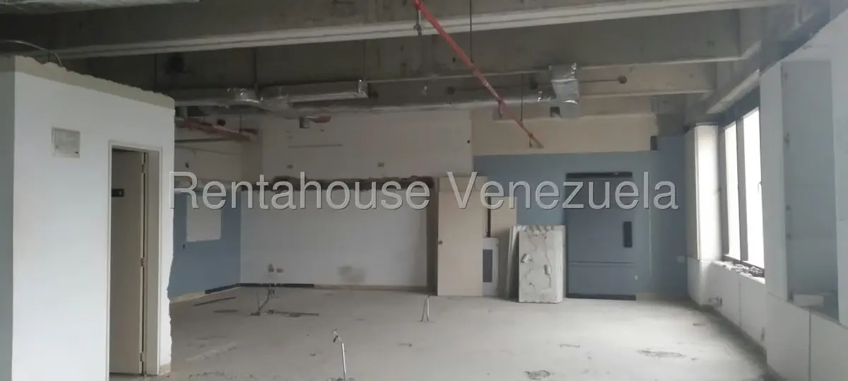 Oficina en Venta en Prados del Este, Distrito Metropolitano - 9
