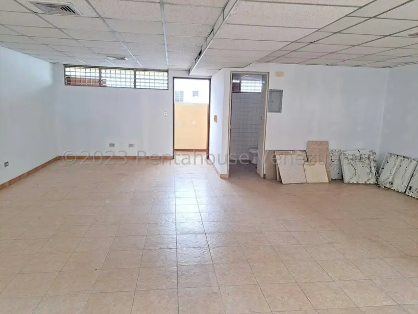 Oficina en Venta en Municipio Guaicaipuro, Miranda - 5
