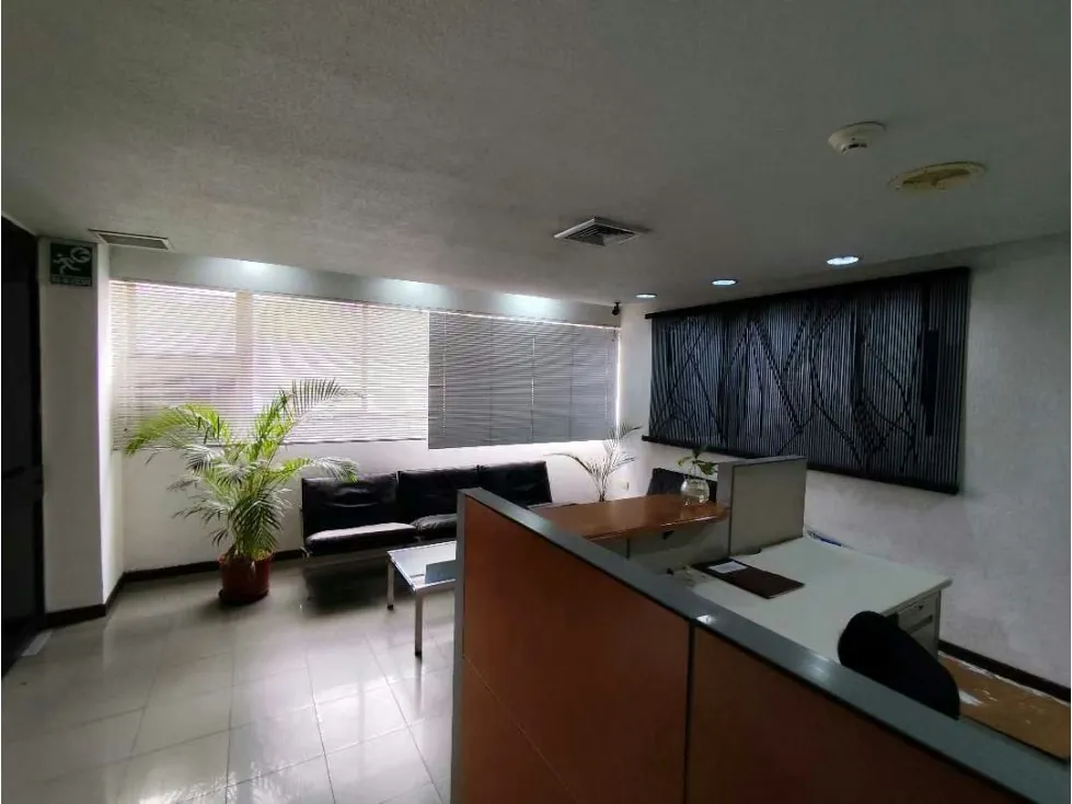 Se alquila cubiculo/oficina 5m2 La Trinidad 2284 - 2