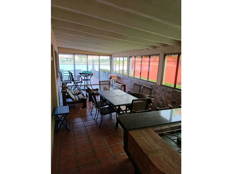 Vendo TH 230m2 Puerto Encantado 8557 - 31