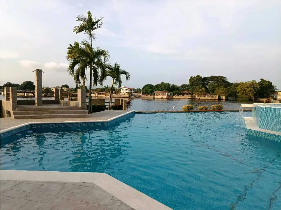 Vendo TH 230m2 Puerto Encantado 8557 - 45