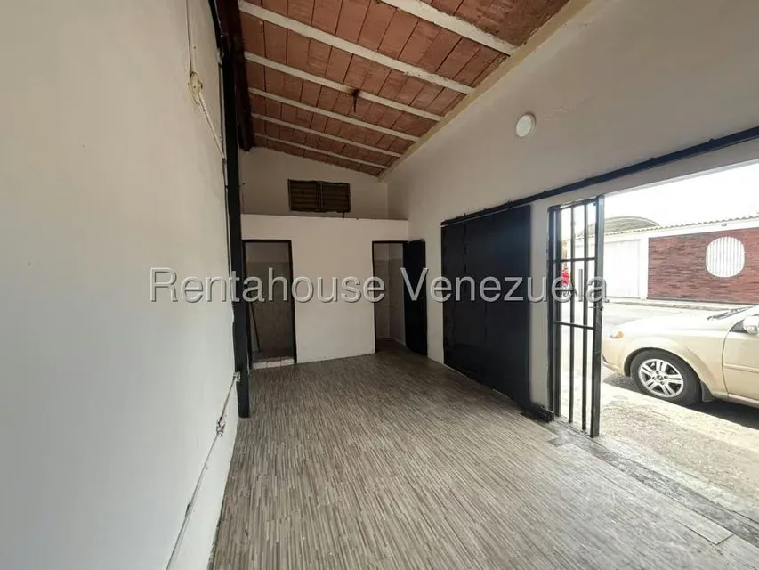 Local Comercial en Alquiler en Parroquia Juan de Villegas, Lara - 11