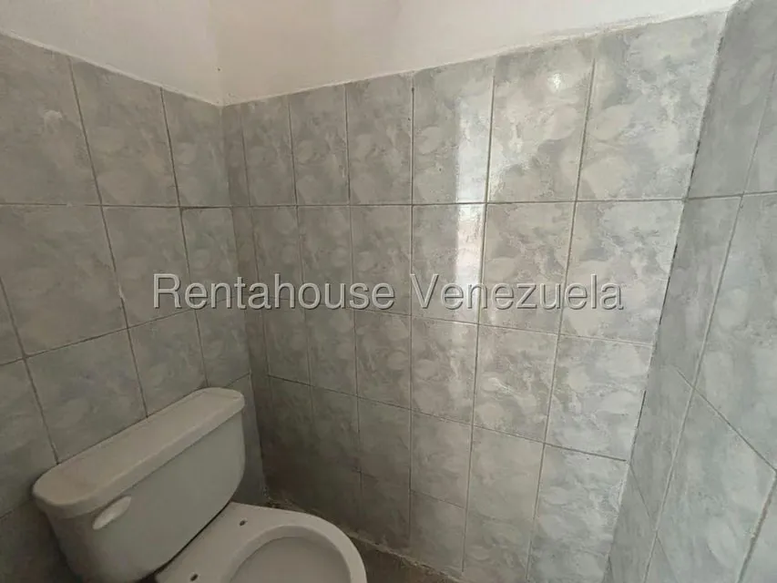 Local Comercial en Alquiler en Parroquia Juan de Villegas, Lara - 7