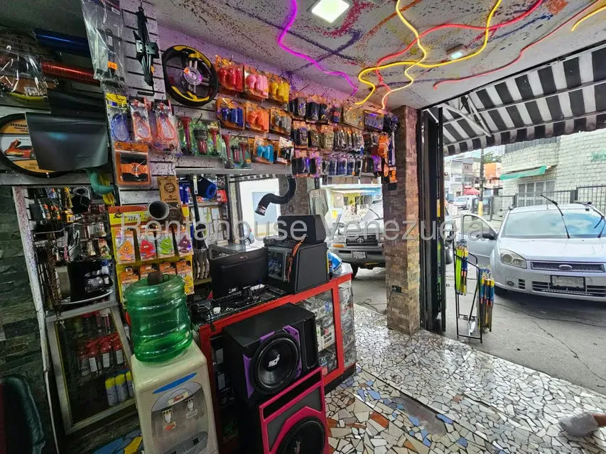 Edificio en Venta en Catia, Distrito Metropolitano - 8