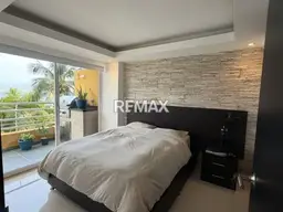 View 8