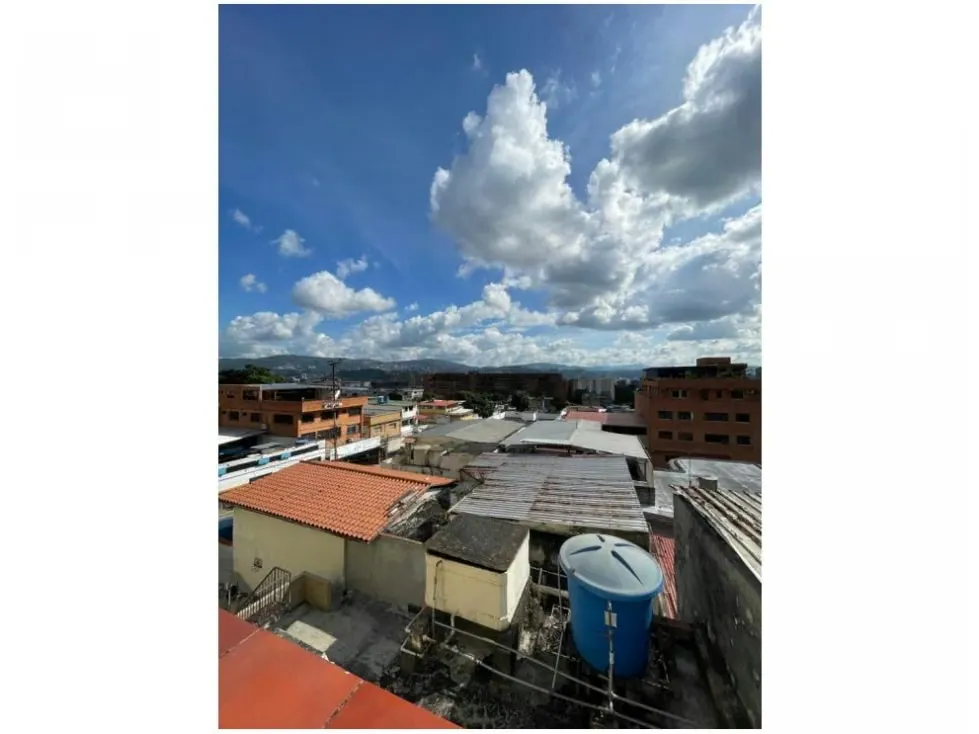 Vendo edificio comercial 870m2 Los Chorros 4528 - 29