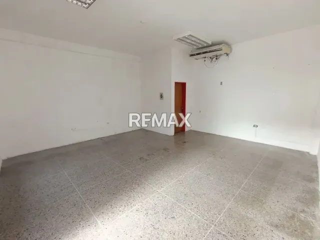 Local Comercial en Alquiler Estación de Servicio San Miguel 2000 - 4