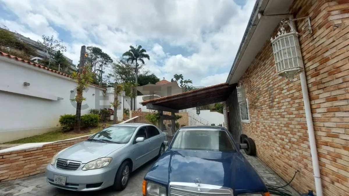Hermosa Casa en Venta en Lomas del Club Hípico - 14