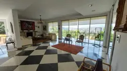 View 2