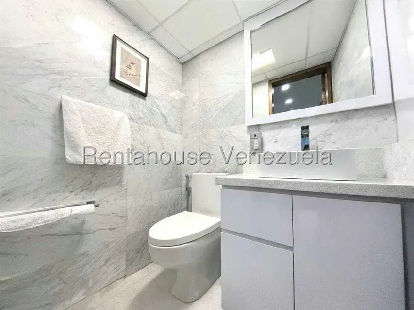Oficina en Venta en Las Mercedes, Distrito Metropolitano - 11