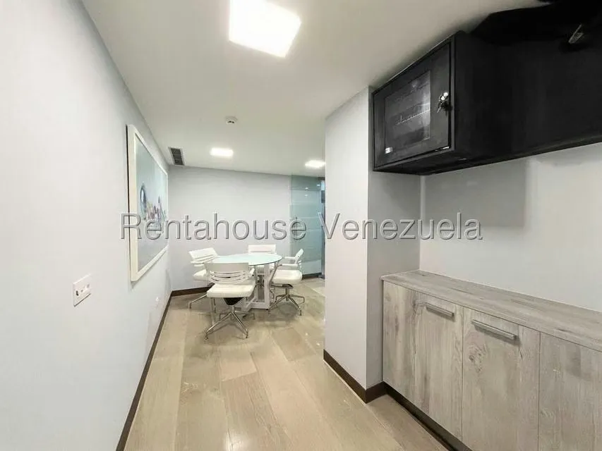 Oficina en Venta en Las Mercedes, Distrito Metropolitano - 13