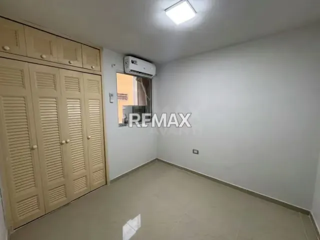 Apartamento en Venta Balcones de Paraguana II - 2