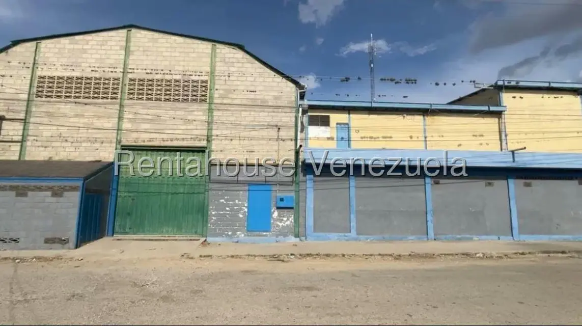 Galpon - Deposito en Venta en Zona Oeste, Lara - 3