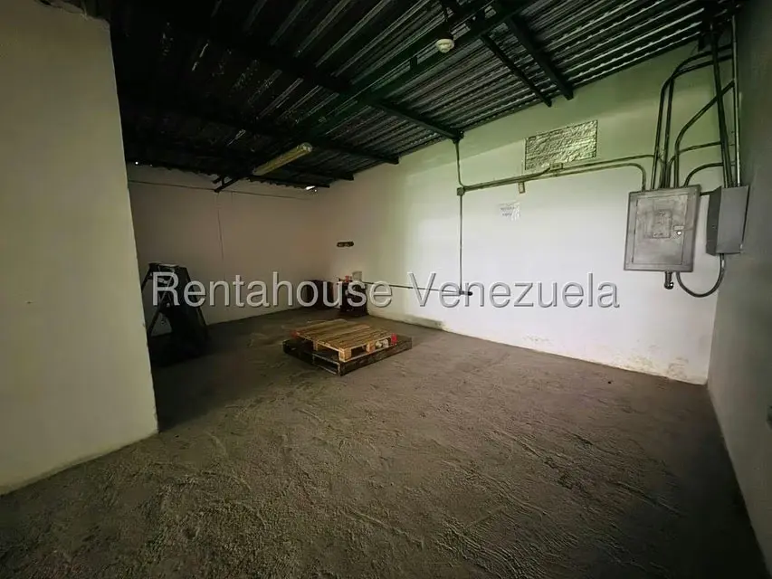 Galpon - Deposito en Venta en Zona Oeste, Lara - 32