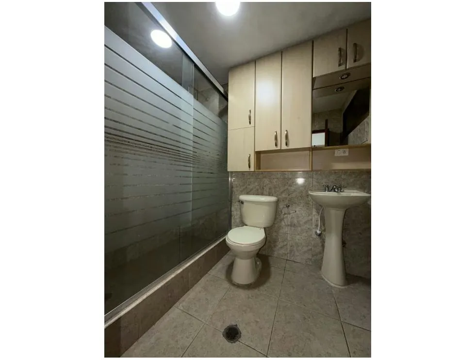 Alquilo anexo comercial 106m2 Baruta 1551 - 6