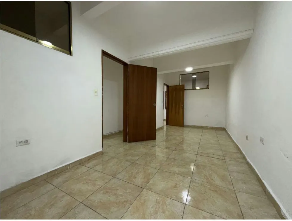 Alquilo anexo comercial 106m2 Baruta 1551 - 8