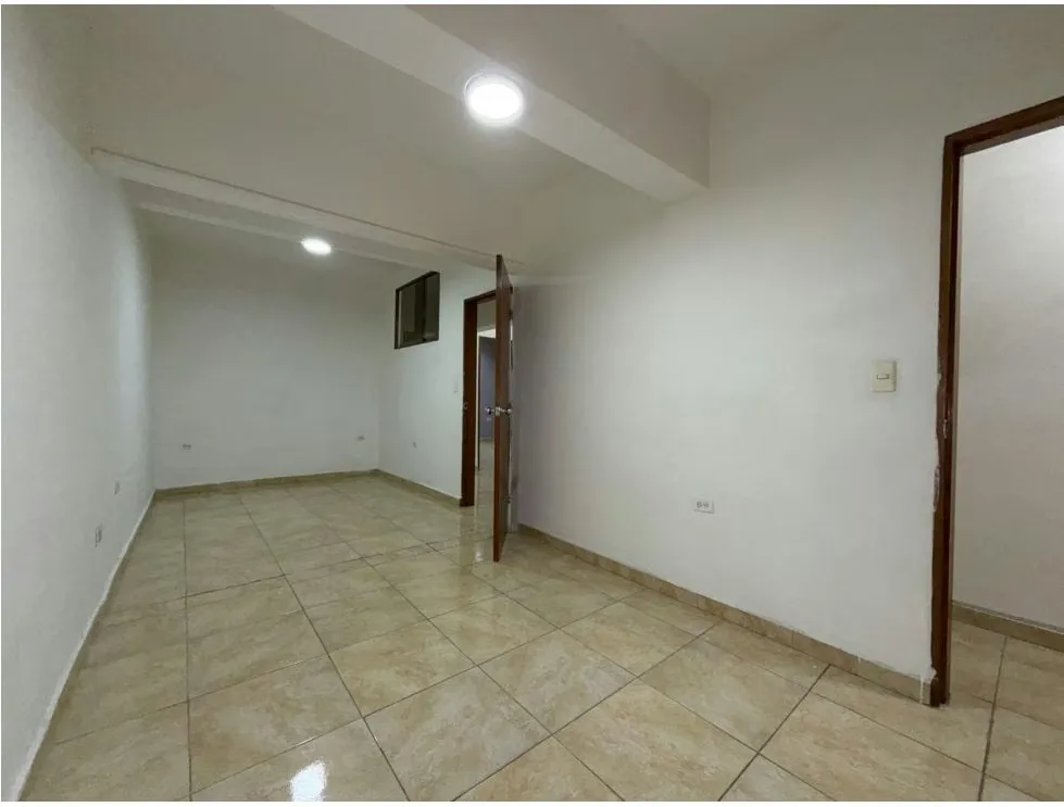 Alquilo anexo comercial 106m2 Baruta 1551 - 9