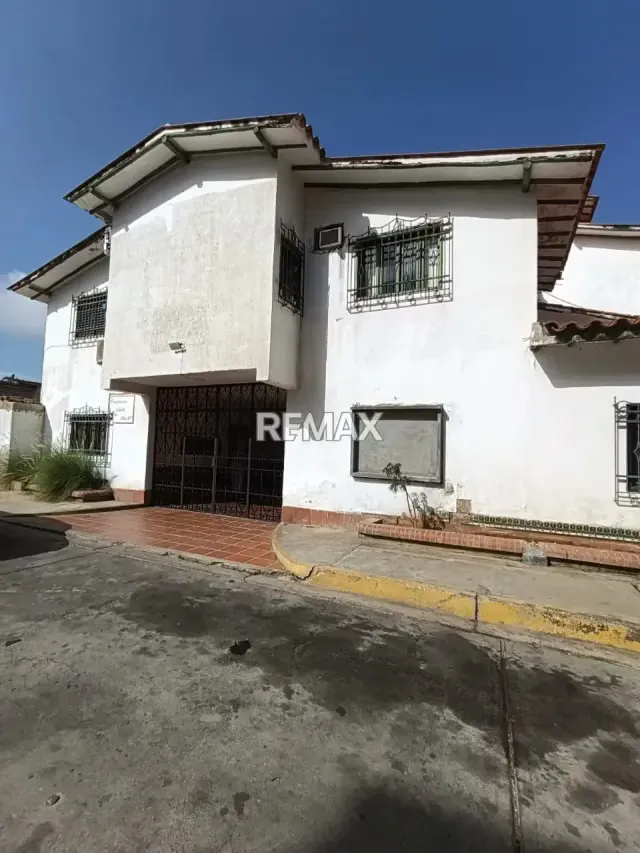 APARTAMENTO EN CONDOMINIO SEVILLANA SUITES. PORLAMAR, AVENIDA BOLÍVAR, MUNICIPIO MARIÑO. - 13
