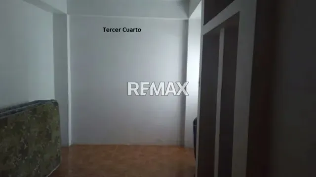 Casa de 3 niveles en venta en la Urbanización. La entrada de naguanagua - 4