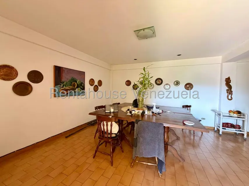 Apartamento (1 Nivel) en Alquiler en Prados del Este, Distrito Metropolitano - 3
