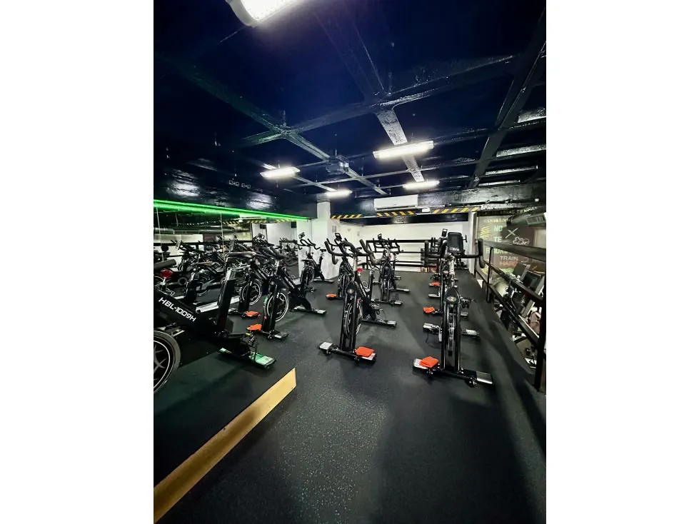 LOCAL COMERCIAL EN VENTA 92.90M2 - URB. PRADOS DEL ESTE - 2